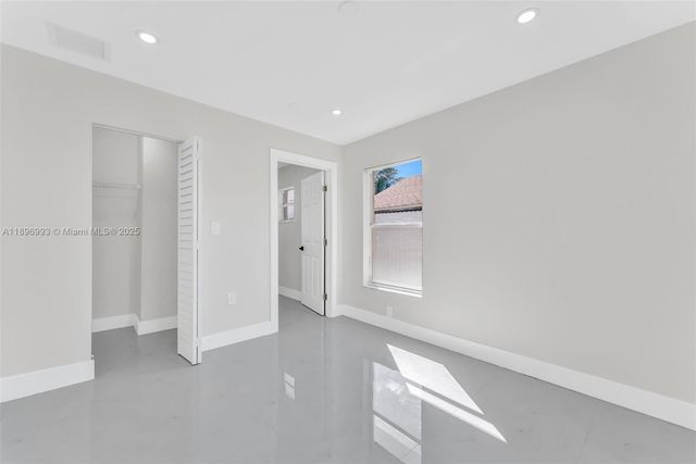 7690 NW 17th Pl, Miami, FL 33147