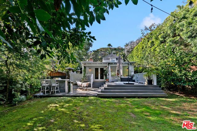 1760 Nichols Canyon Road, Los Angeles, CA 90046