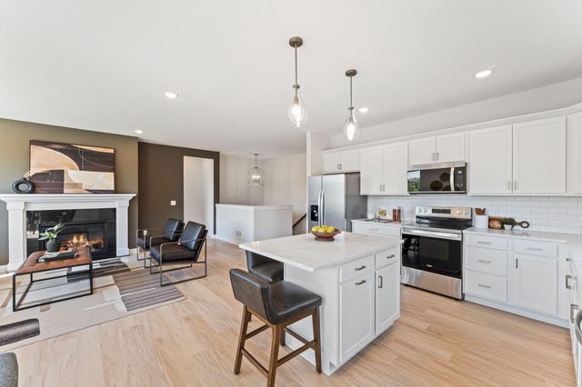 1125 Legacy Parkway, New Richmond, WI 54017