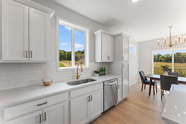 1125 Legacy Parkway, New Richmond, WI 54017
