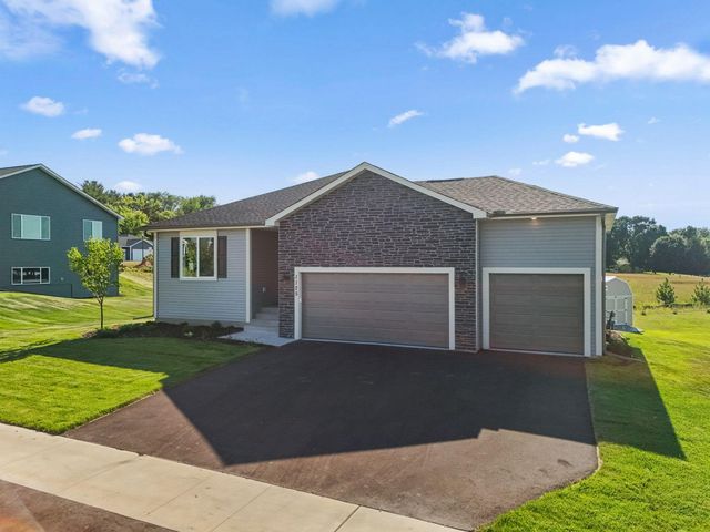 1125 Legacy Parkway, New Richmond, WI 54017