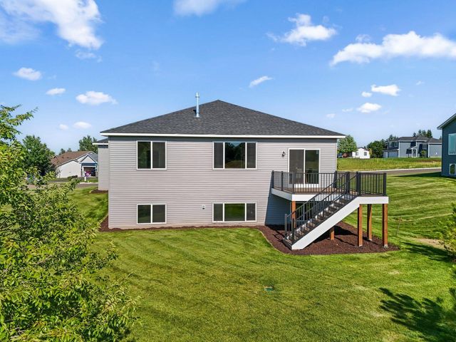 1125 Legacy Parkway, New Richmond, WI 54017