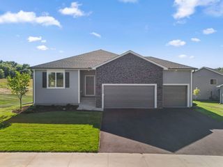 1125 Legacy Parkway, New Richmond, WI 54017