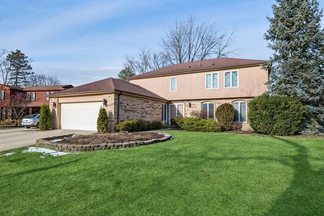 800 Downing Street, Northbrook, IL 60062