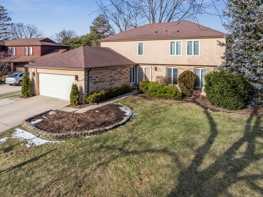 800 Downing Street, Northbrook, IL 60062