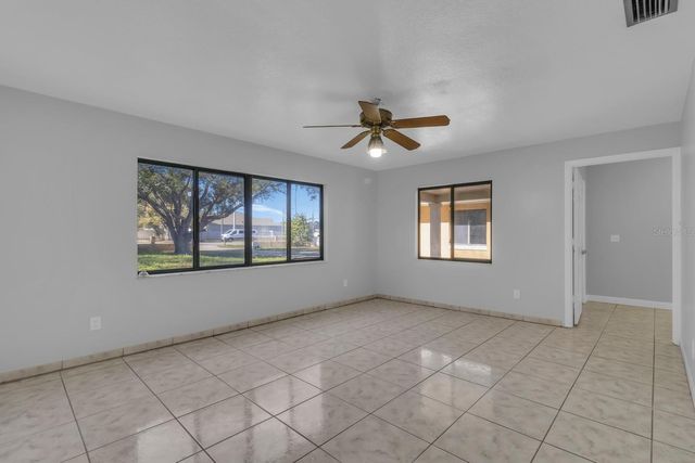 1137 N CHICKASAW TRAIL, Orlando, FL 32825