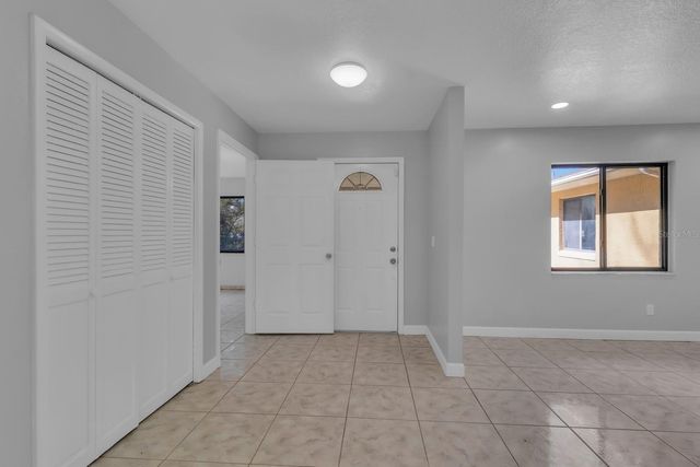 1137 N CHICKASAW TRAIL, Orlando, FL 32825