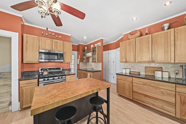 1557 N 50th PLACE, Milwaukee, WI 53208