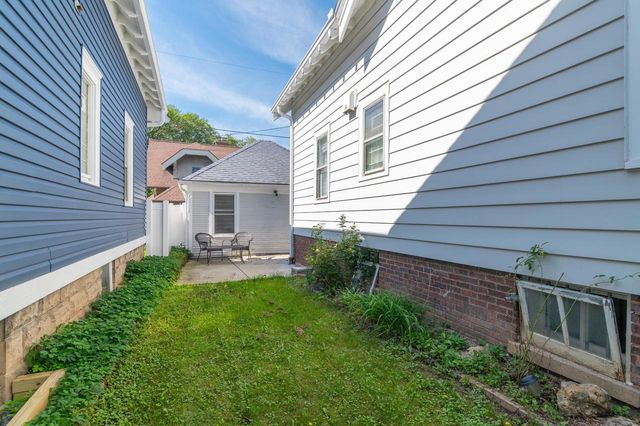 1557 N 50th PLACE, Milwaukee, WI 53208