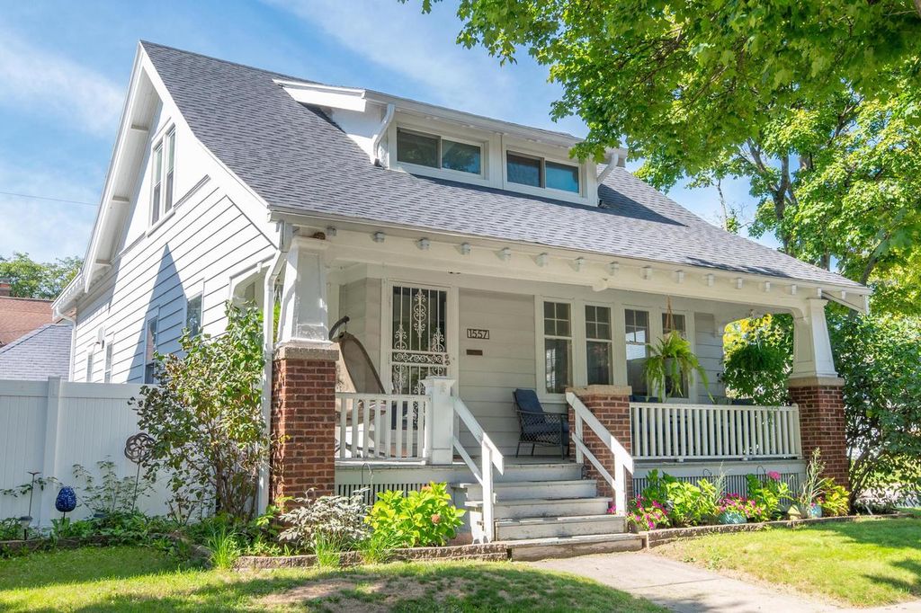 1557 N 50th PLACE, Milwaukee, WI 53208