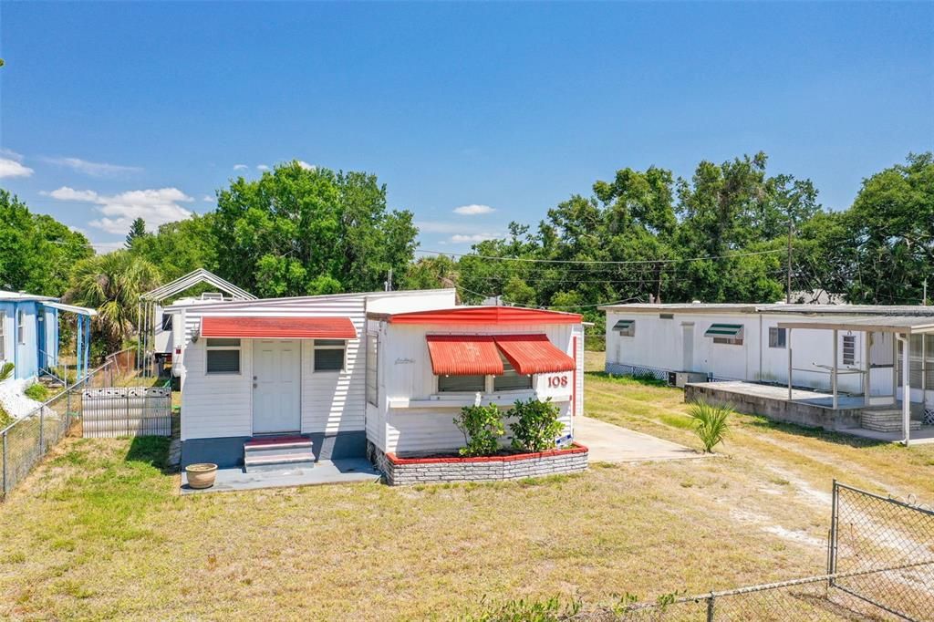 108 ORANGE GROVE AVENUE S, Nokomis, FL 34275