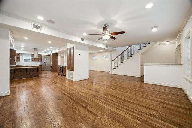 1909 W Lamar Street, Houston, TX 77019