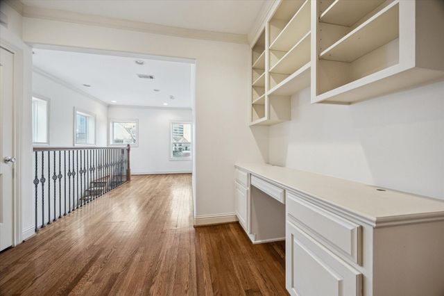 1909 W Lamar Street, Houston, TX 77019