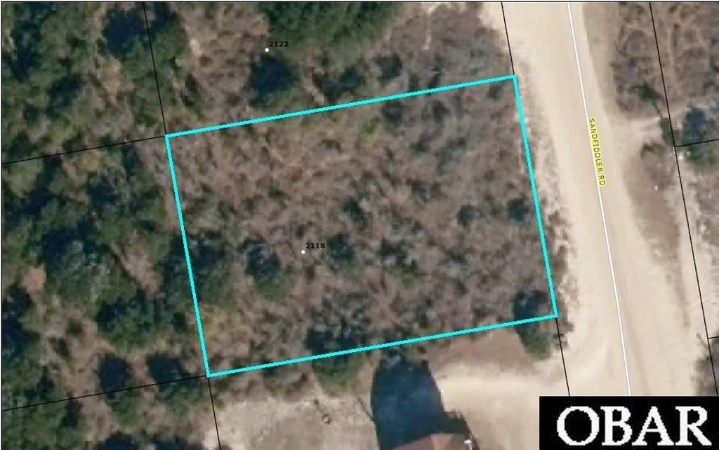 Image 6 of property listing at 2118 Sandfiddler Road, Corolla, NC 27927