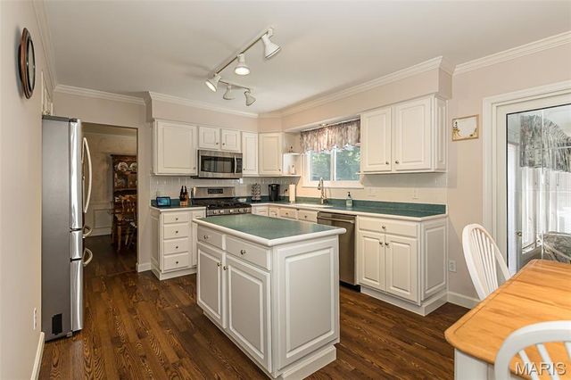 1524 Pheasant Ridge Drive, Ellisville, MO 63011