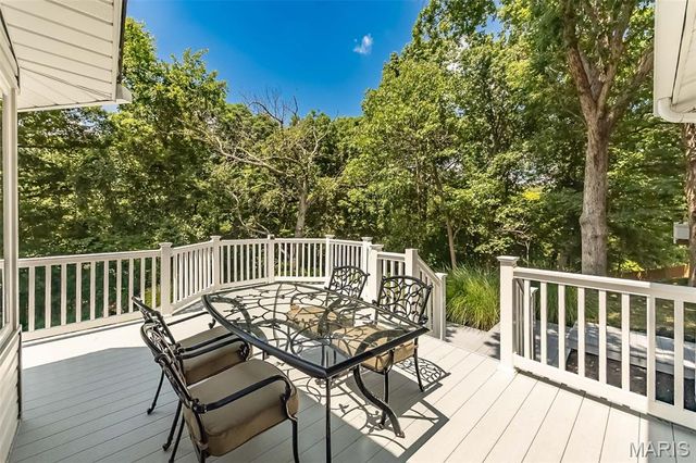 1524 Pheasant Ridge Drive, Ellisville, MO 63011