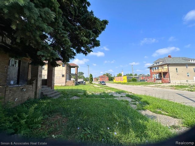 2505 W Buena Vista Street, Detroit, MI 48238