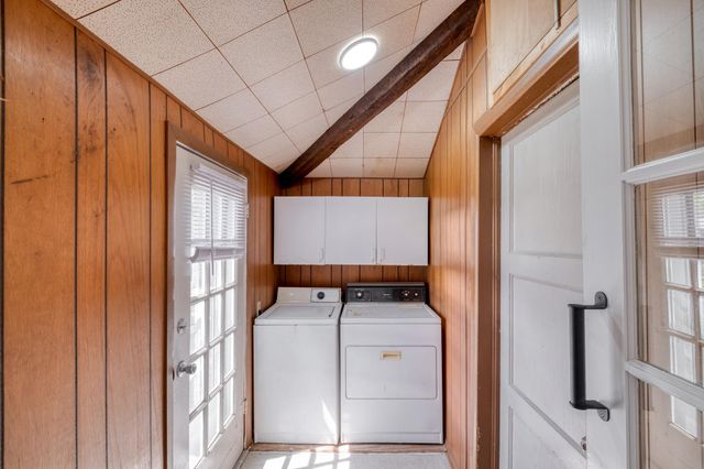 710 N Avenue H, Elgin, TX 78621