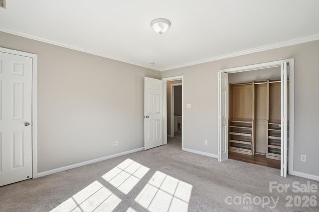 4322 Laurel Hill Lane, Charlotte, NC 28217