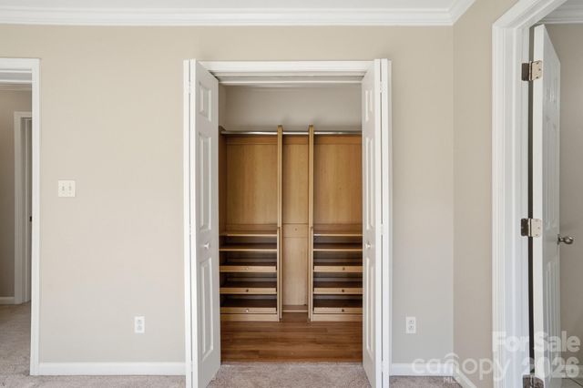 4322 Laurel Hill Lane, Charlotte, NC 28217