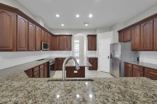 1819 WILD DUNES Circle, Orange Park, FL 32065