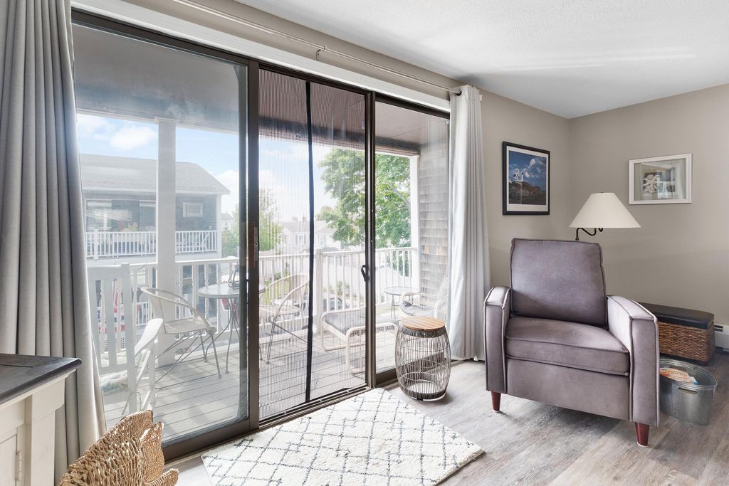Image 20 of property listing at 14 Fellows Avenue # 2, Hampton, NH 03842