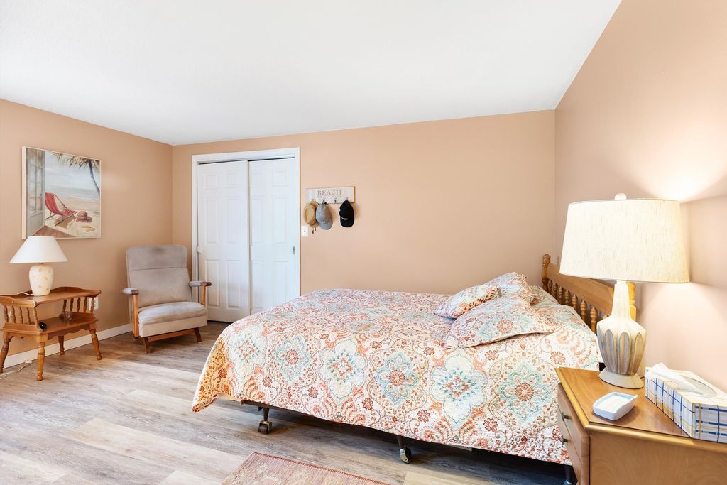 Image 22 of property listing at 14 Fellows Avenue # 2, Hampton, NH 03842