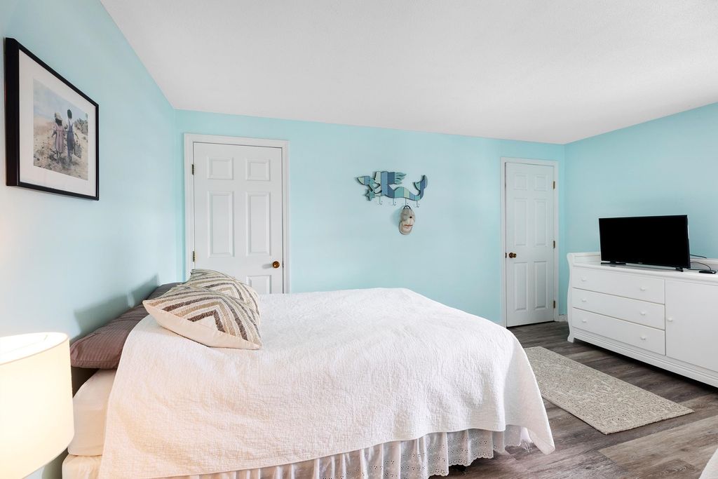 Image 24 of property listing at 14 Fellows Avenue # 2, Hampton, NH 03842