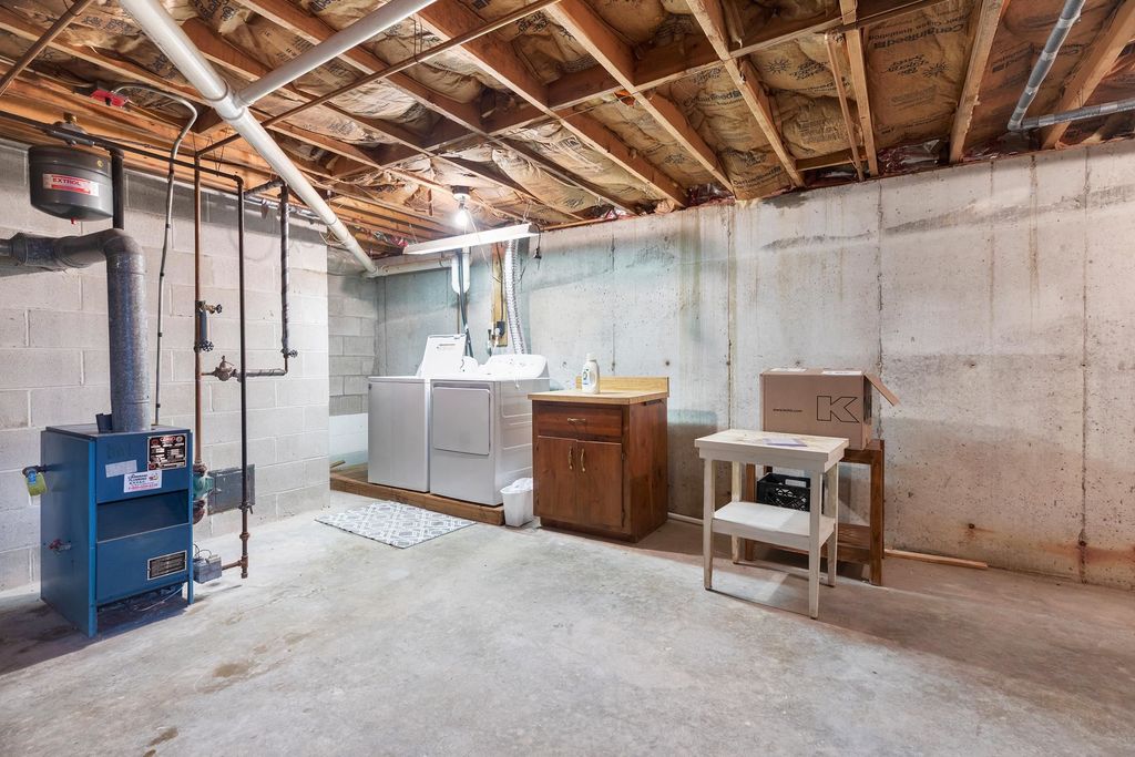 Image 28 of property listing at 14 Fellows Avenue # 2, Hampton, NH 03842