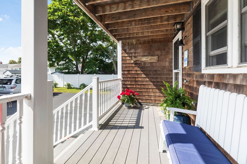 Image 4 of property listing at 14 Fellows Avenue # 2, Hampton, NH 03842