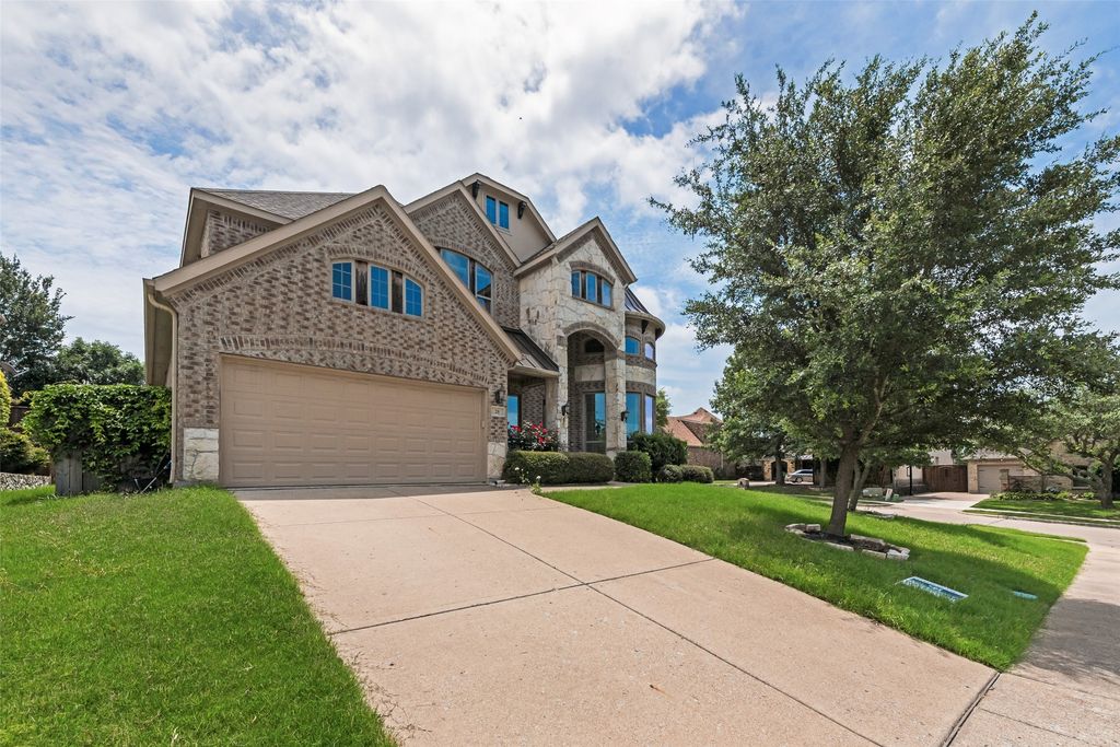 20 Center Court, Heath, TX 75032