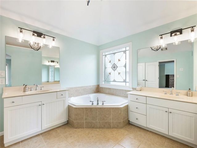 6092 Norcross Glen Trace, Norcross, GA 30071