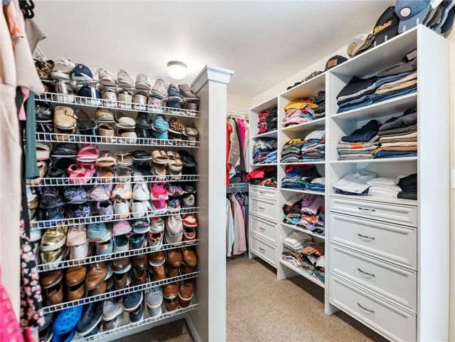 6092 Norcross Glen Trace, Norcross, GA 30071