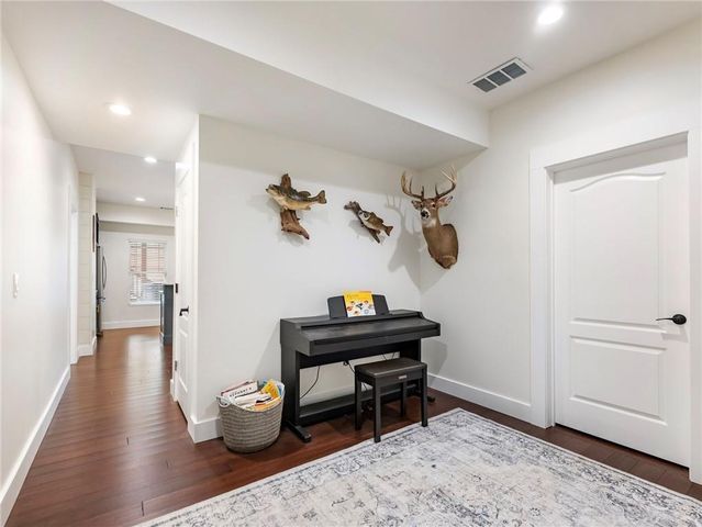 6092 Norcross Glen Trace, Norcross, GA 30071