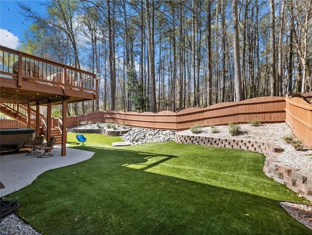 6092 Norcross Glen Trace, Norcross, GA 30071