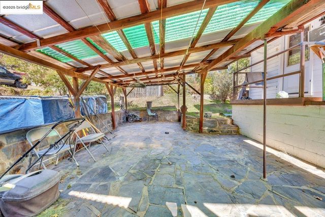 832 Shaws Flat Rd, Sonora, CA 95370