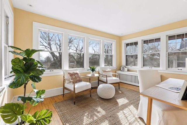 806 Osceola Avenue, Saint Paul, MN 55105