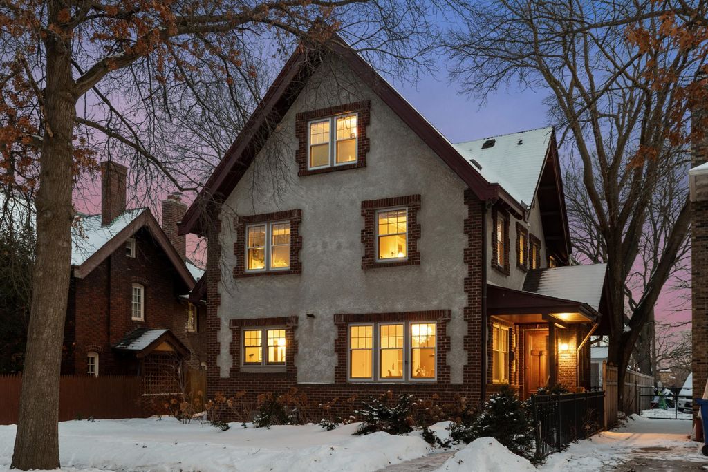 806 Osceola Avenue, Saint Paul, MN 55105