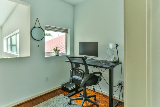 2918 Commerce Street, Houston, TX 77003