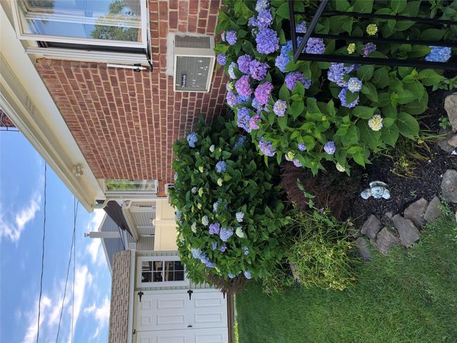 149 Carol Road, East Meadow, NY 11554