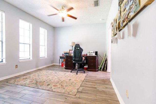 1005 Warren Dr., Marshall, TX 75672