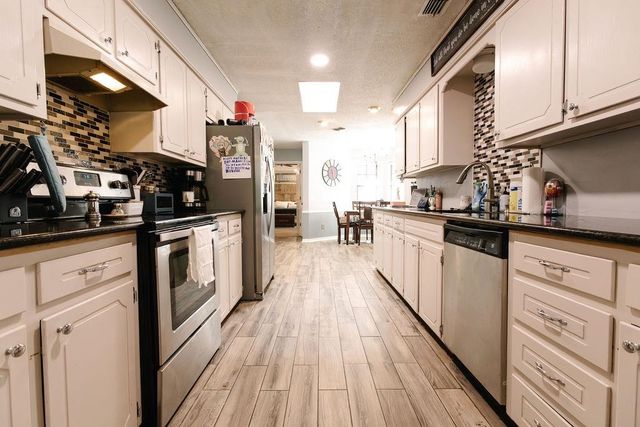 1005 Warren Dr., Marshall, TX 75672