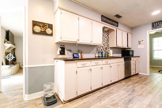 1005 Warren Dr., Marshall, TX 75672