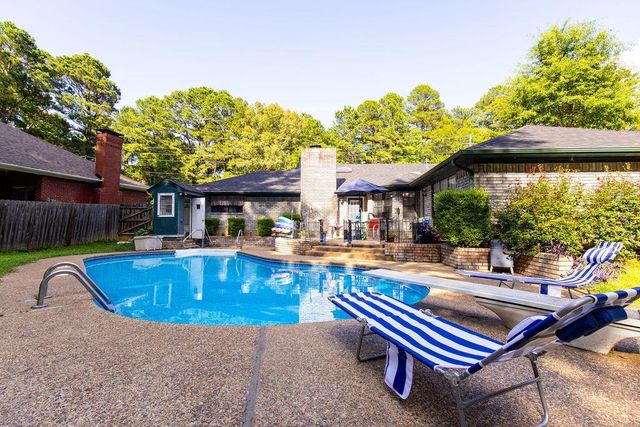 1005 Warren Dr., Marshall, TX 75672