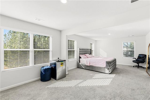 7626 Jennadee Drive, Fairburn, GA 30213