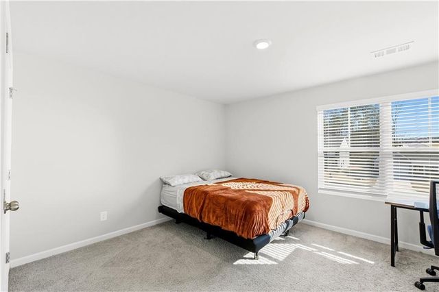 7626 Jennadee Drive, Fairburn, GA 30213