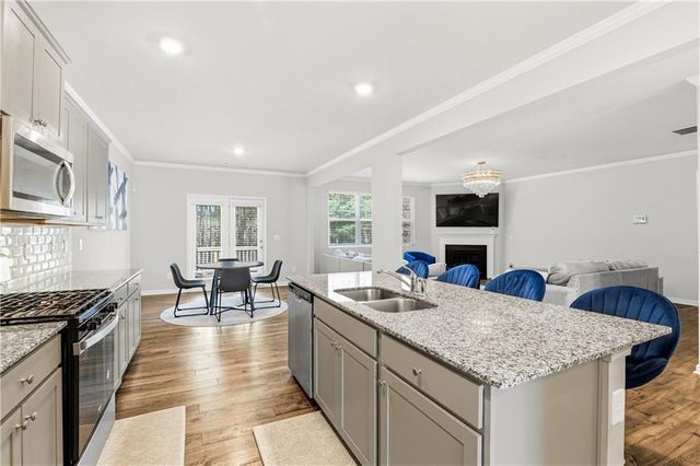 7626 Jennadee Drive, Fairburn, GA 30213