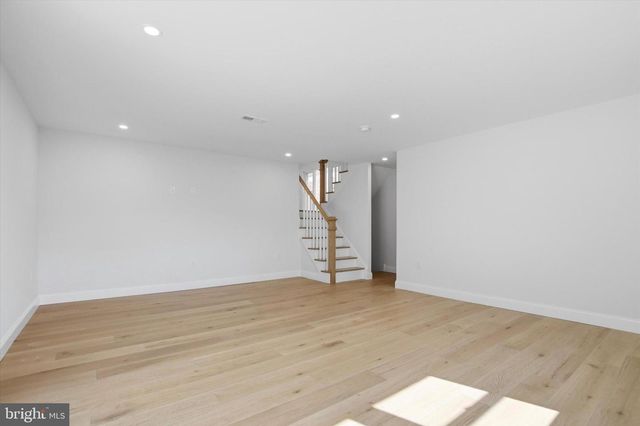 106 BELLA DR, Broomall, PA 19008
