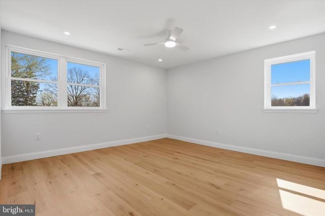 106 BELLA DR, Broomall, PA 19008