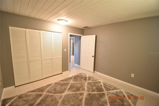 1906 E BOUGAINVILLEA AVENUE, Tampa, FL 33612